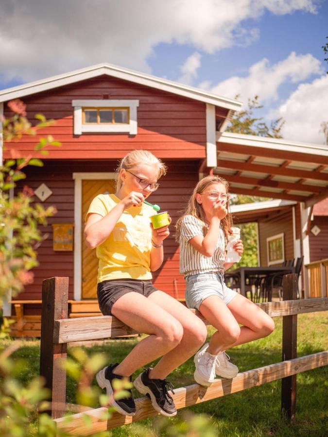 Hotel Bjoerkbackens Stugby I Vimmerby Exteriér fotografie