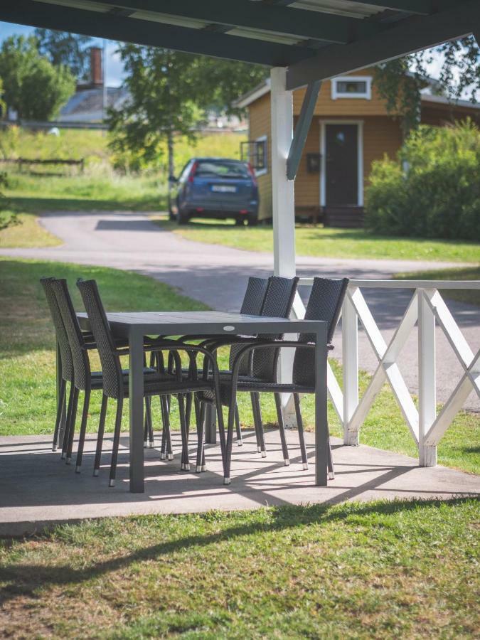 Hotel Bjoerkbackens Stugby I Vimmerby Exteriér fotografie